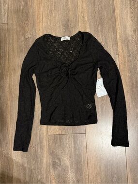 Black Lace Long-Sleeve Twist-Ring Top